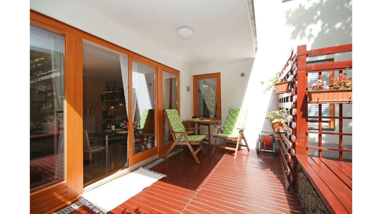 Downtown Garden Isle in urban Style-Free parking Appartement Boedapest Buitenkant foto